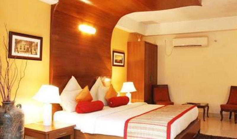 Tangerine Boutique Resort Calangute Exteriör bild